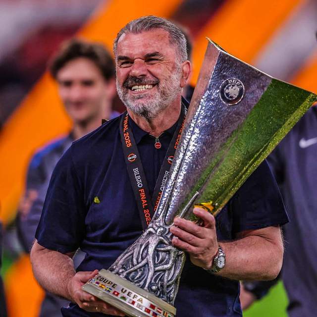 并且与俱乐 并且与俱乐