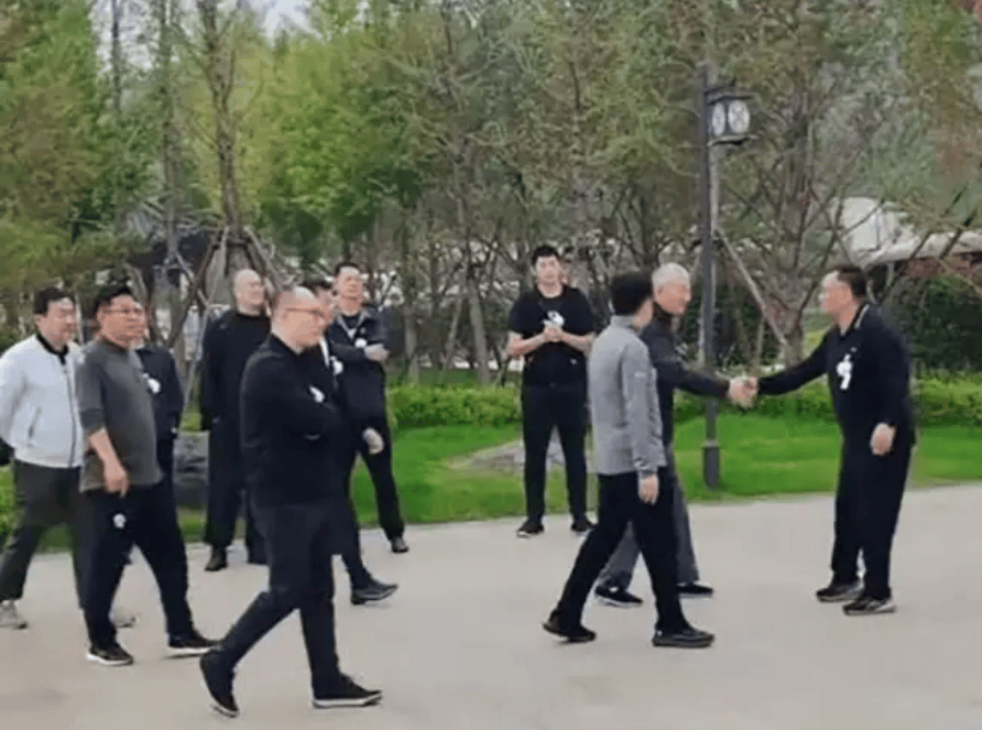 晓彬并未现, 中国篮协副 晓彬并未现, 中国篮协副