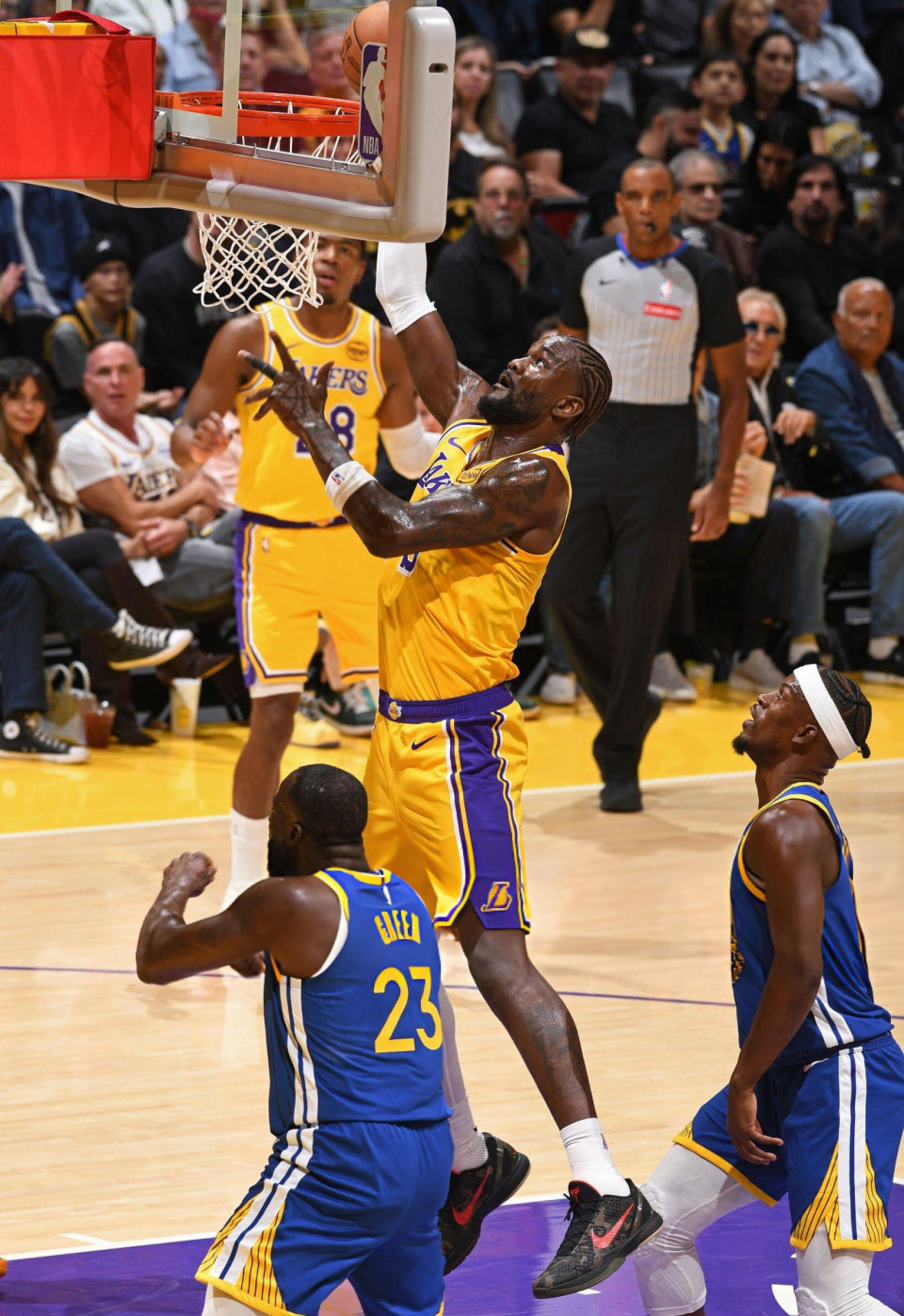 另一个回合, 助攻 另一个回合, 助攻