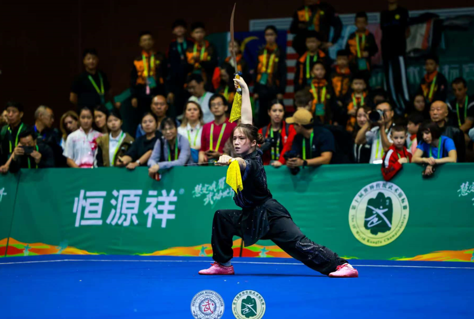 全面发展的, 重要平台, 在做好传统 全面发展的, 重要平台, 在做好传统